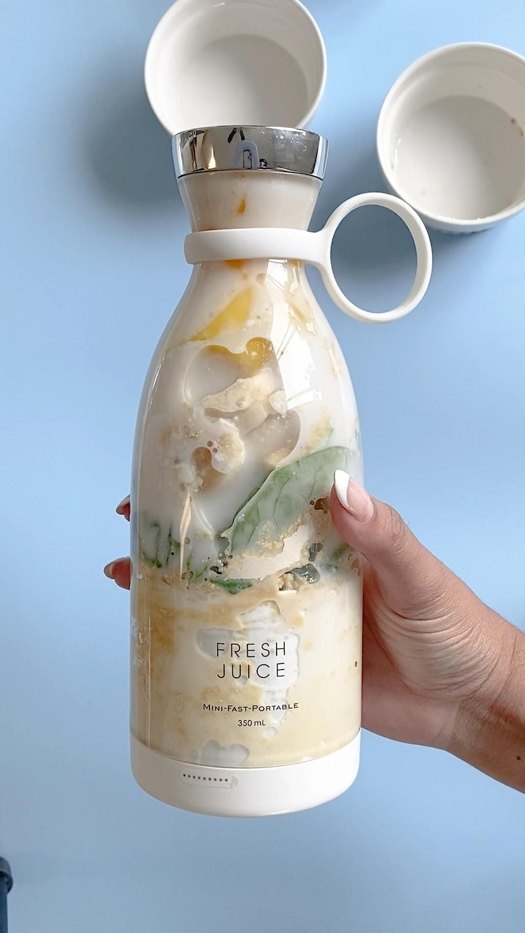 CavalloLuxe Presenting Portable Mini Juicer!